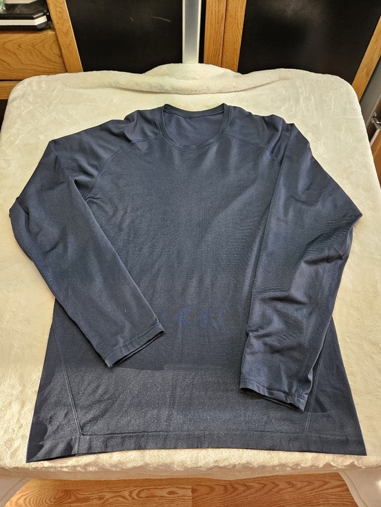 lululemon athletica Other - Lululemon Metal Vent Tech Shirt Men Long Sleeve Athletic T-Shirt Blue Size L